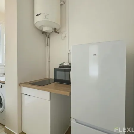 Immeuble Mesnil * Párizs