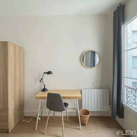 Flexliving - - Mesnil * パリ