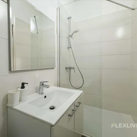 Immeuble Mesnil *