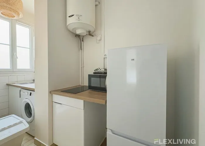 Flexliving - - Mesnil * Paris