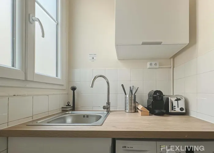 Flexliving - - Mesnil Holiday home