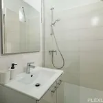 Flexliving - - Mesnil 파리